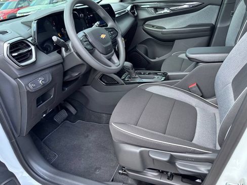 New 2026 Chevrolet TrailBlazer LS w/ LS Convenience Package FWD image 21
