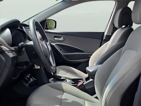 Used 2018 Hyundai Santa Fe Sport w/ Cargo Package AWD/4WD image 15