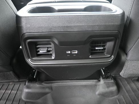 Used 2022 Chevrolet Silverado 1500 LT image 31