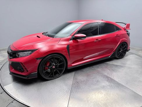 Used 2018 Honda Civic Type R image 1