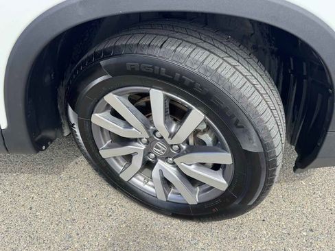 Used 2020 Honda Pilot EX image 40