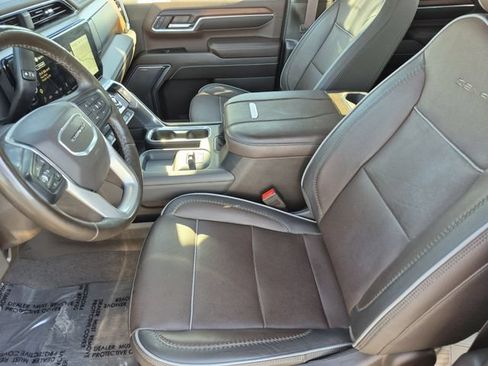 Used 2024 GMC Sierra 2500 Denali w/ Denali Reserve Package AWD/4WD image 19