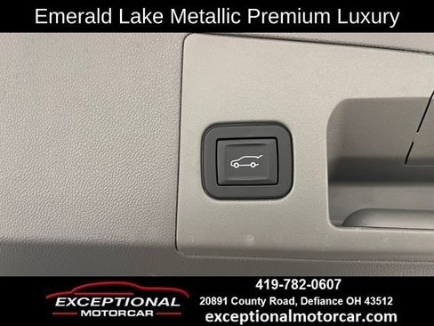 Used 2025 Cadillac XT5 Premium Luxury AWD/4WD image 47