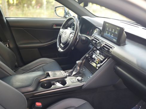 Used 2023 Lexus IS 350 F Sport image 17