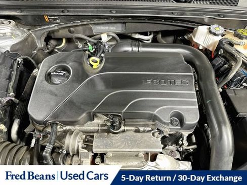 Used 2024 Chevrolet Malibu LT FWD image 36