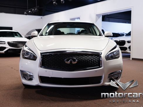 Used 2015 INFINITI Q70 L 3.7 w/ Deluxe Touring Package image 2