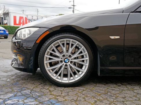 Used 2011 BMW 335i Coupe image 9
