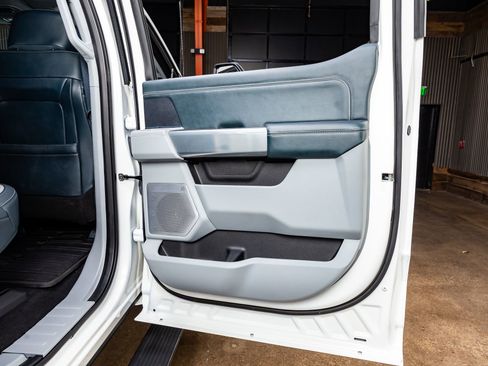 Used 2024 Ford F250 Limited w/ FX4 Off-Road Package image 38