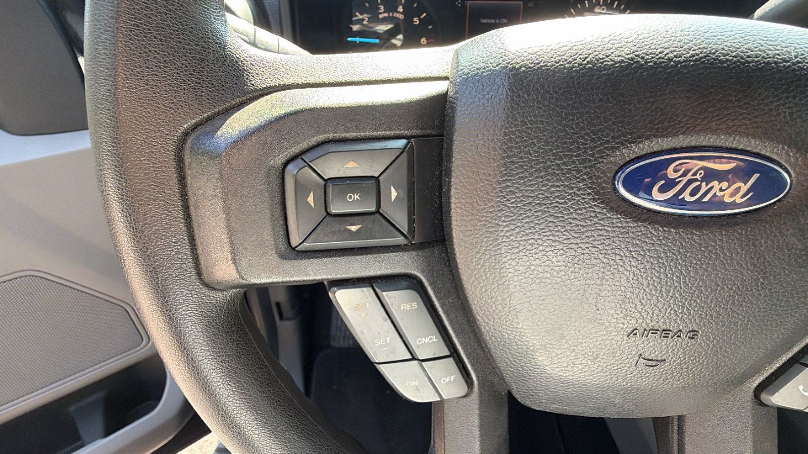 Used 2018 Ford F150 XL w/ Equipment Group 101A Mid AWD/4WD image 27