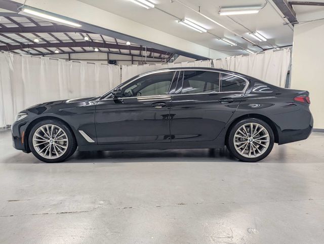Used 2023 BMW 530i w/ Convenience Package RWD image 25