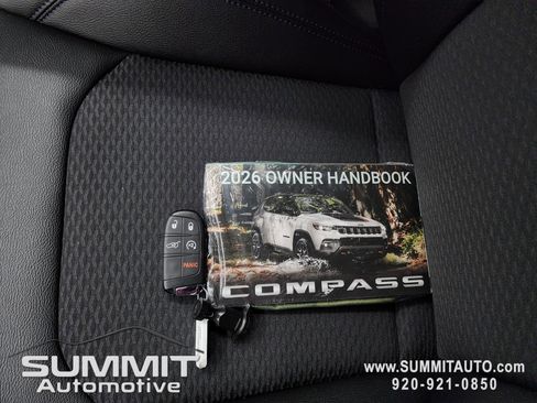 New 2026 Jeep Compass Latitude w/ Quick Order Package 29K AWD/4WD image 61