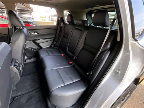 Certified 2023 Nissan Rogue SL w/ SL Premium Package image 17