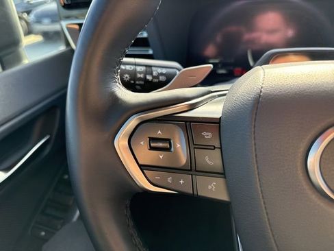 Used 2024 Lexus GX 550 w/ Accessory Package (Z1) image 18