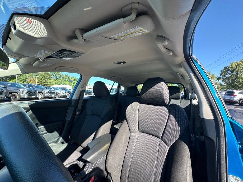 Used 2022 Subaru Impreza 2.0i AWD/4WD image 24