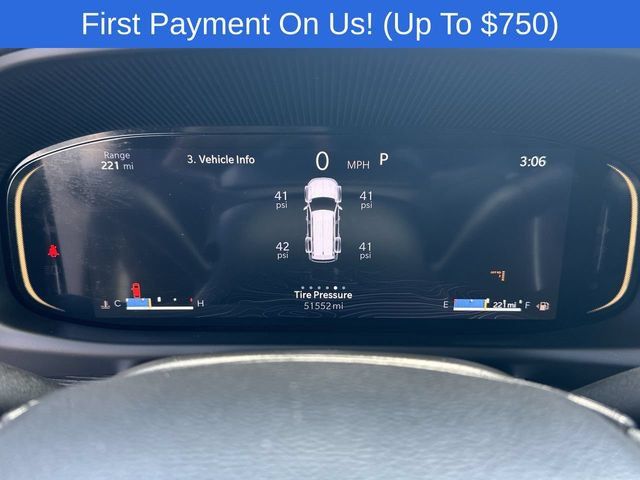 Used 2024 Jeep Wagoneer Series III AWD/4WD image 11