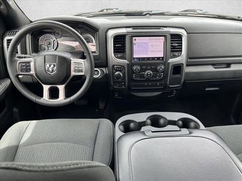 Used 2022 RAM 1500 Classic Warlock w/ Electronics Group AWD/4WD image 11