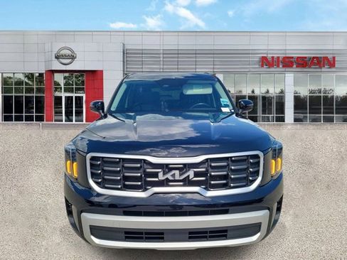 Used 2024 Kia Telluride S FWD image 11