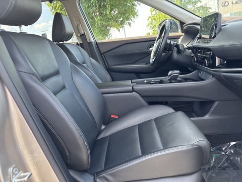 Used 2023 Nissan Rogue SL w/ SL Premium Package FWD image 28