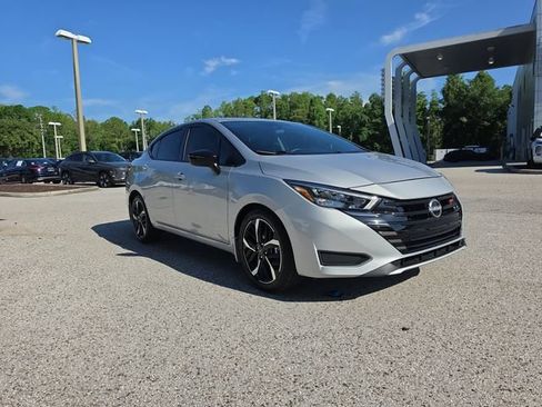 Certified 2025 Nissan Versa SR w/ Trunk Package FWD image 2