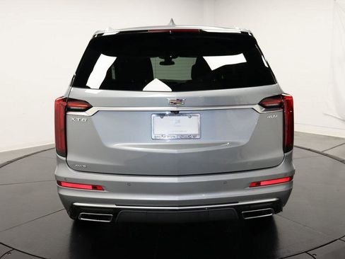 Certified 2025 Cadillac XT6 Premium Luxury image 4