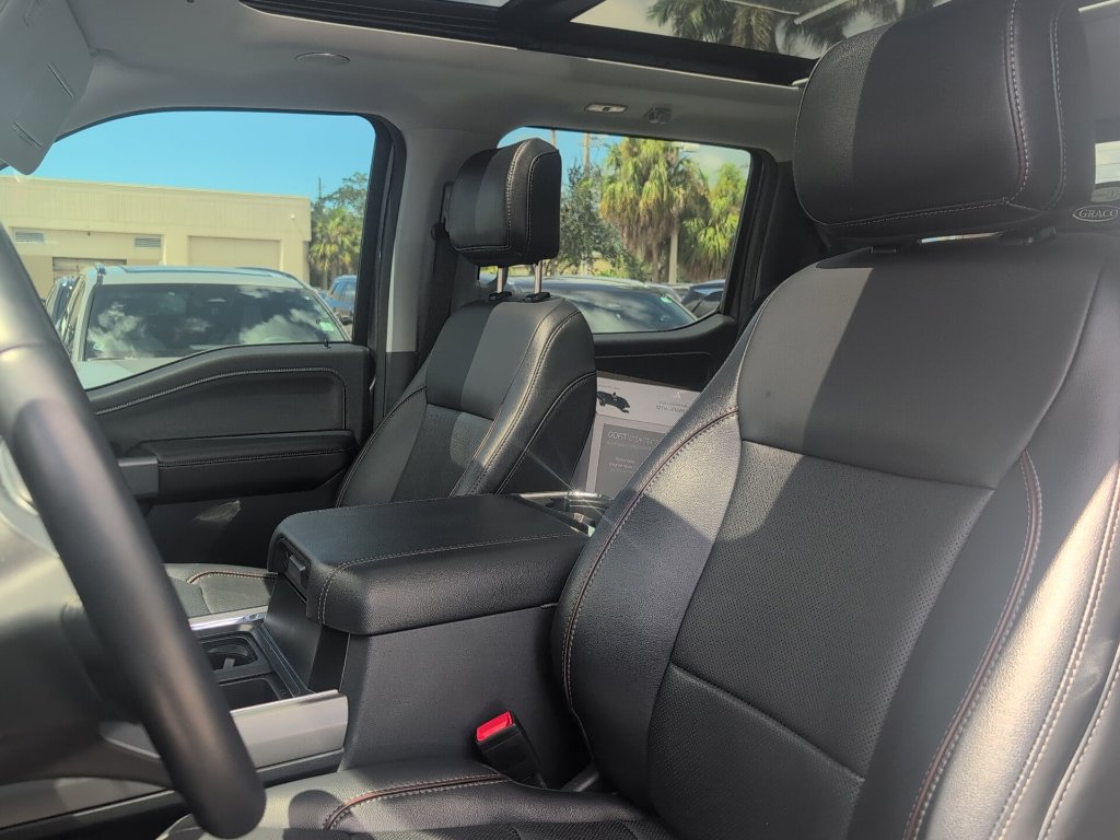 Used 2024 Ford F250 Lariat w/ Lariat Ultimate Package AWD/4WD image 19
