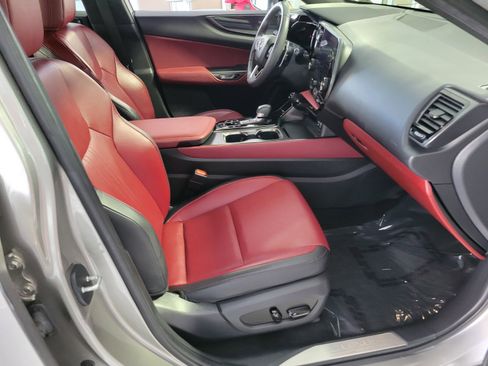 Used 2024 Lexus NX 250 FWD image 15