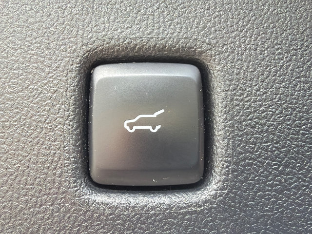 Used 2024 Ford Escape Active w/ Tech Pack #1 FWD image 18