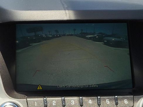 Used 2017 GMC Terrain SLE FWD image 22