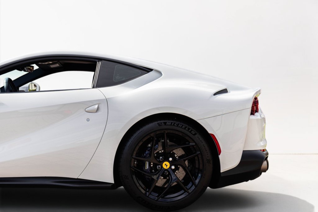 Certified 2019 Ferrari 812 Superfast RWD image 27