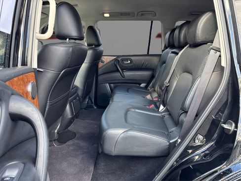 Used 2024 Nissan Armada SL AWD/4WD image 10