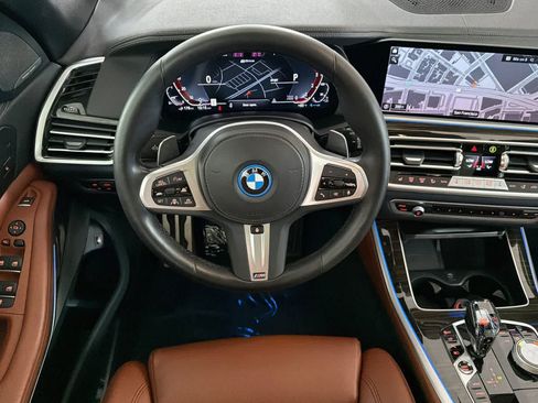 Used 2023 BMW X5 xDrive45e w/ Executive Package AWD/4WD image 14