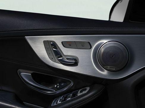 Used 2017 Mercedes-Benz C 63 AMG Cabriolet image 24