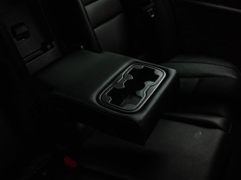 Used 2024 Volvo S60 B5 Core image 12