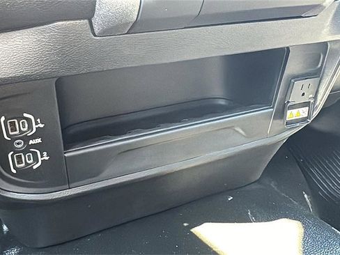 New 2024 RAM 2500 Tradesman w/ Chrome Appearance Group image 29