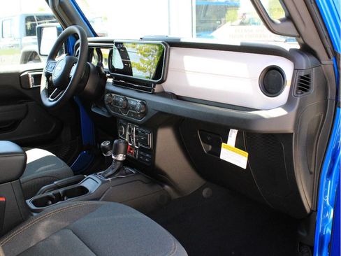 New 2026 Jeep Wrangler Unlimited Sport AWD/4WD image 24