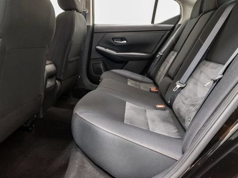 Used 2023 Nissan Sentra SR w/ Electronics Package FWD image 22