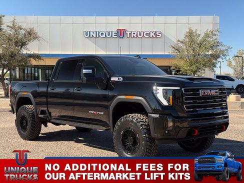 Used 2024 GMC Sierra 2500 AT4 image 4