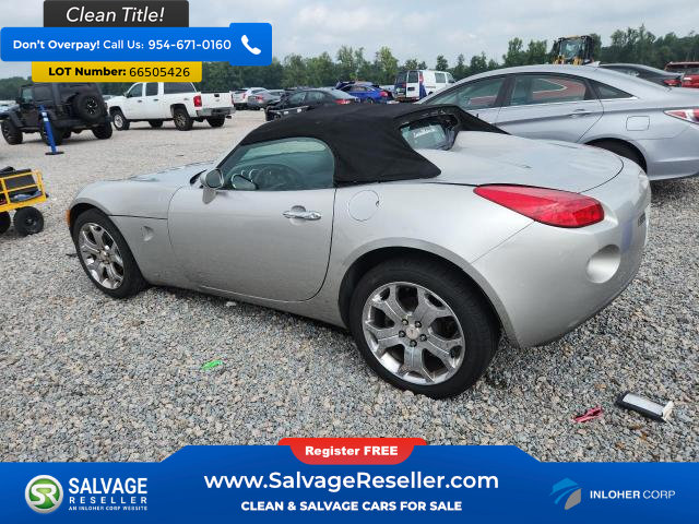 Used 2006 Pontiac Solstice Convertible w/ Power Package RWD image 3