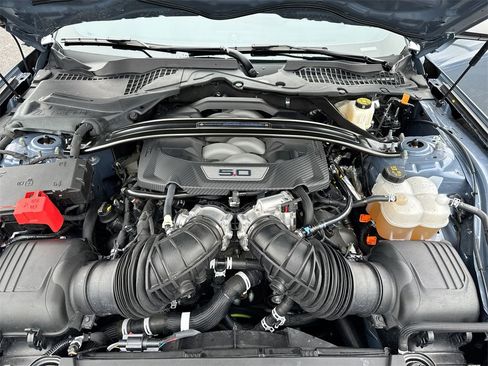 Used 2024 Ford Mustang Dark Horse image 25