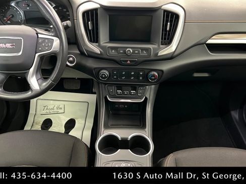 Used 2020 GMC Terrain SLE image 13