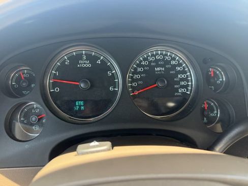 Used 2009 Chevrolet Silverado 2500 LTZ w/ Safety Package AWD/4WD image 33