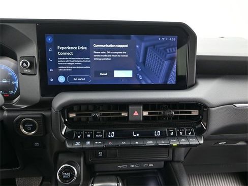 Used 2025 Toyota Land Cruiser w/ Premium Package image 9