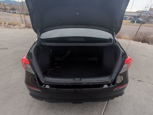 Used 2022 Honda Civic Sport image 28