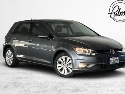 Used 2019 Volkswagen Golf SE