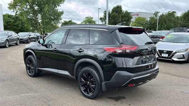 Certified 2023 Nissan Rogue SV w/ SV Premium B Package AWD/4WD image 6