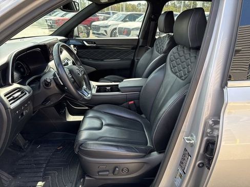 Used 2021 Hyundai Palisade Calligraphy w/ Cargo Package image 10