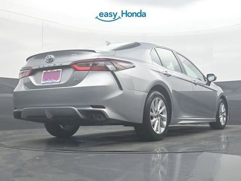 Used 2023 Toyota Camry SE FWD image 32
