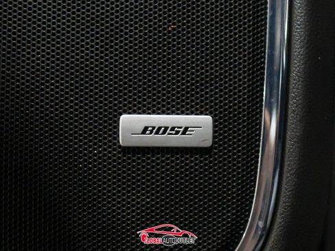 Used 2019 Chevrolet Suburban Premier w/ Premier Plus Edition image 42