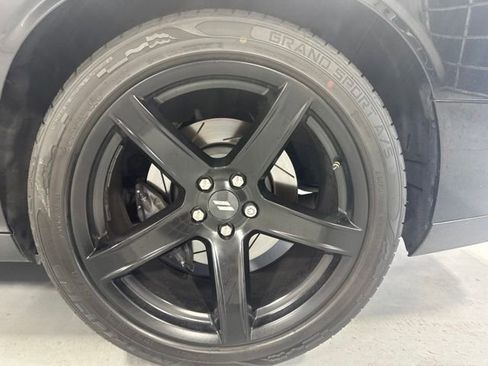 Used 2020 Dodge Challenger R/T Scat Pack w/ Driver Convenience Group RWD image 9