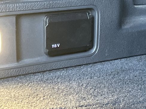 Certified 2022 Mercedes-Benz G 550 image 11